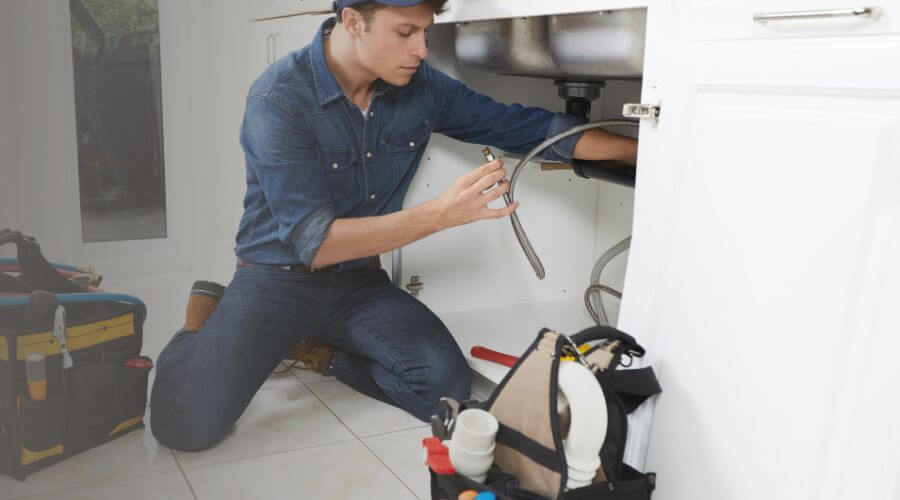 Expert burst pipe repair services in Surrency, GA